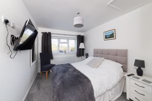 Photo 25- click for photo gallery